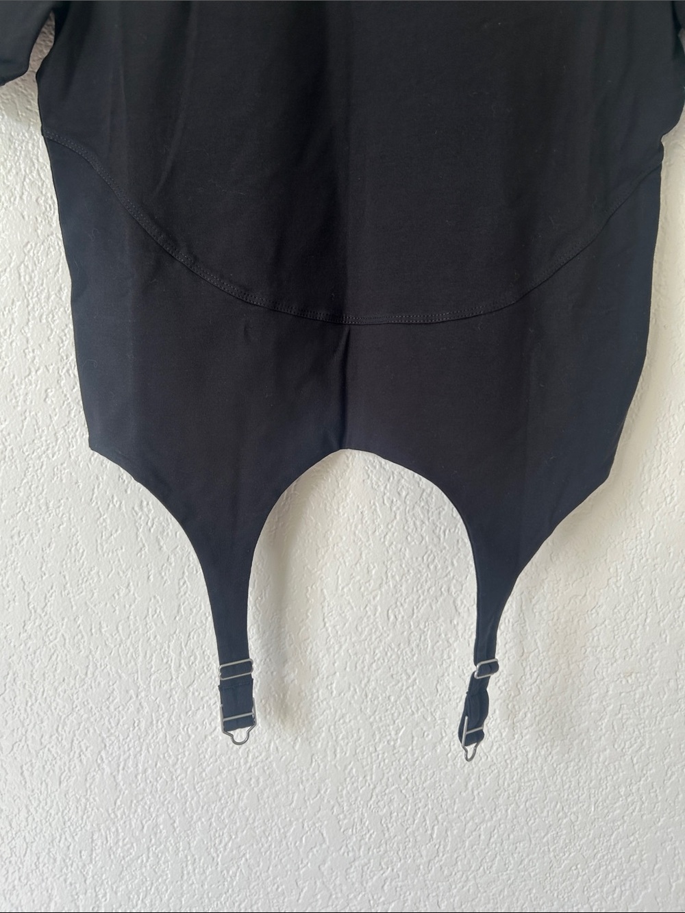 adidas Black Short Sleeve Tee with Trefoil Logo and Adjustable Hem Straps - Picture 6 of 9